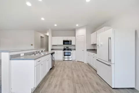 Kitchen - 19 Winter Valley Cv, Conway, AR 72032 photo 1 of 2