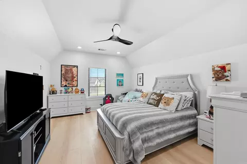 Bedroom - 6912 Fields Dr, Alexander, AR 72002 photo 5 of 6