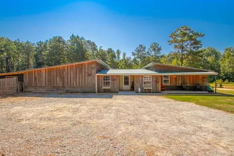 Exterior - 400 Aden Ave, Haskell, AR 72015 photo 7 of 15