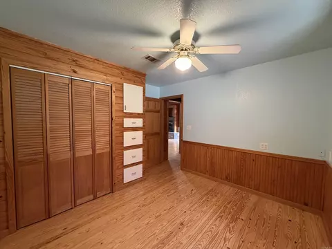Bedroom - 451 Palmetto Loop, Bismarck, AR 71929 photo 1 of 2