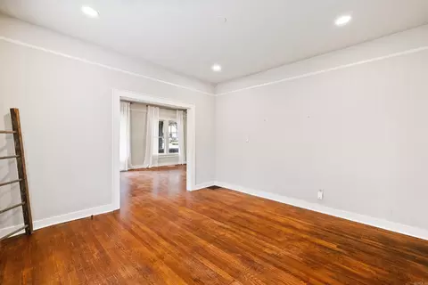Living - 225 E Conway St, Benton, AR 72015 photo 8 of 12