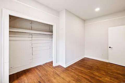 Bedroom - 225 E Conway St, Benton, AR 72015 photo 2 of 3