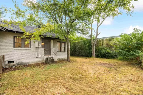 Exterior - 225 E Conway St, Benton, AR 72015 photo 2 of 7