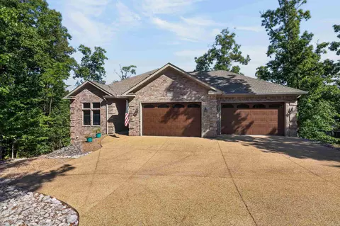 3 Celestial Ln, Hot Springs Village, AR 71909