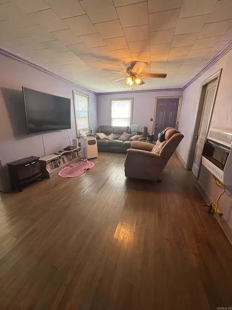 Living - 802 W 3rd St, Rector, AR 72461 photo 2 of 2