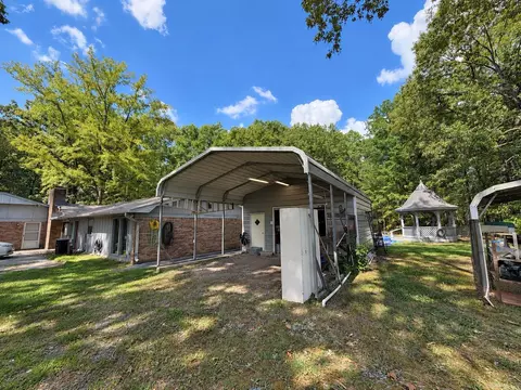 Exterior - 8408 Griggs Rd, Pine Bluff, AR 71603 photo 12 of 15