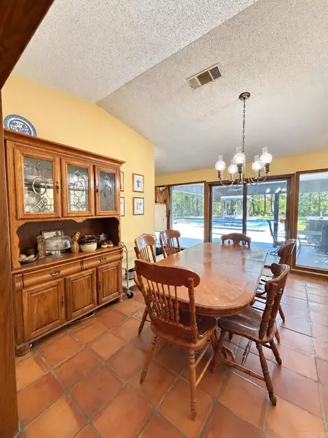 Dining - 8408 Griggs Rd, Pine Bluff, AR 71603 photo 2 of 3