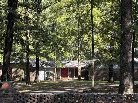 Exterior - 8408 Griggs Rd, Pine Bluff, AR 71603 photo 3 of 15