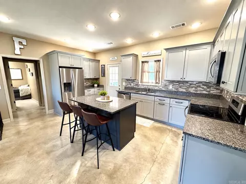 Kitchen - 316 Stella Dr, Bono, AR 72416 photo 3 of 6