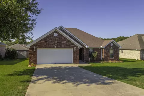 Exterior - 3409 N Ridge Dr, Jacksonville, AR 72076 photo 3 of 10