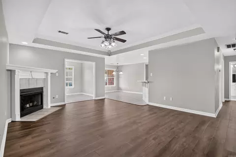 Living - 3409 N Ridge Dr, Jacksonville, AR 72076 photo 4 of 4