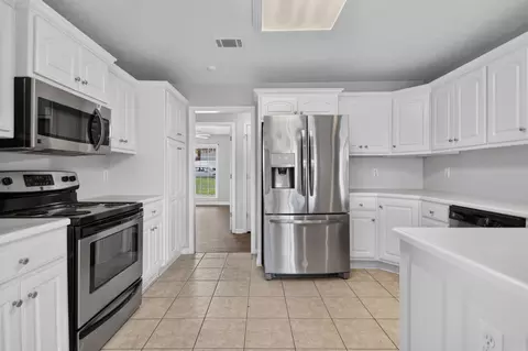 Kitchen - 3409 N Ridge Dr, Jacksonville, AR 72076 photo 1 of 1