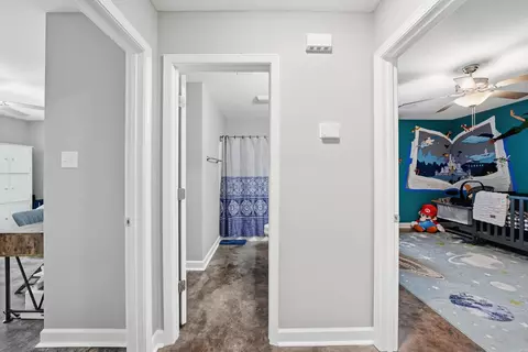 Entry Way - 1430 E Siebenmorgen, Conway, AR 72034 photo 1 of 3