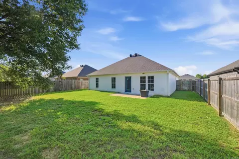Exterior - 1430 E Siebenmorgen, Conway, AR 72034 photo 4 of 7