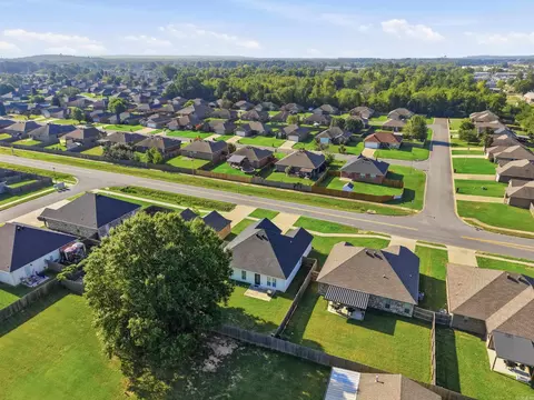 View/Area - 1430 E Siebenmorgen, Conway, AR 72034 photo 2 of 6