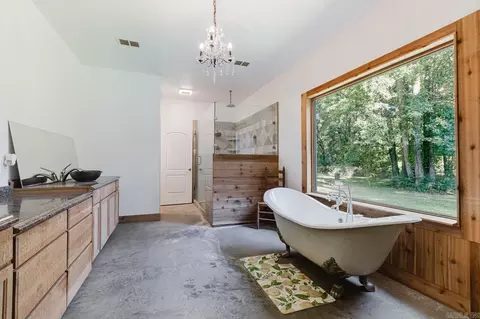 Bath - 504 Howel Rd, Ward, AR 72176 photo 7 of 7