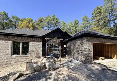5 Villas Way, Hot Springs Village, AR 71909