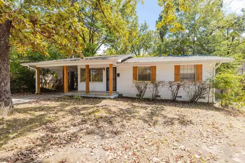 7821 Illinois St, Little Rock, AR 72227