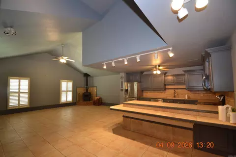 Living - 1524 Morning Glory Ln, Bryant, AR 72103 photo 1 of 3