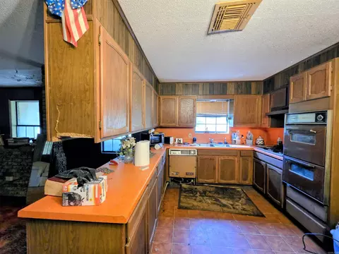 Kitchen - 10808 Shepherd Hill Rd, Pine Bluff, AR 71603 photo 1 of 1