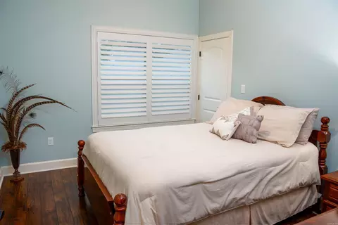 Bedroom - 2406 Ramond Ln, Bryant, AR 72022 photo 3 of 4