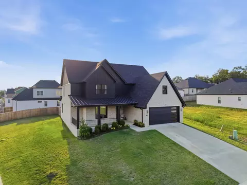 Exterior - 145 Willow Springs Dr, Conway, AR 72034 photo 2 of 2