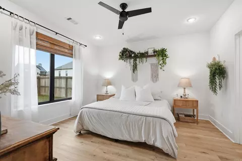 Bedroom - 145 Willow Springs Dr, Conway, AR 72034 photo 1 of 8