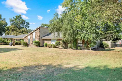 Exterior - 409 Blanton St, Trumann, AR 72472 photo 2 of 4