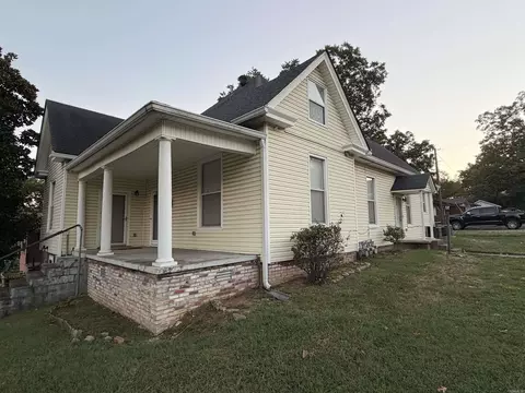500 Valentine Dr, Little Rock, AR 72205