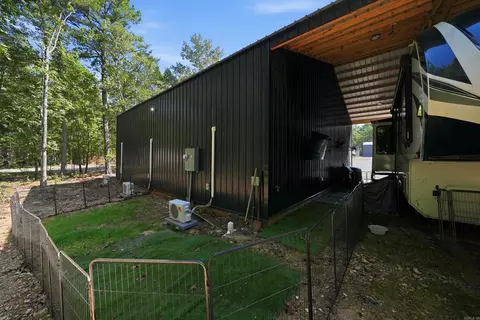 Exterior - 110 Howard Rd, Higden, AR 72067 photo 8 of 14