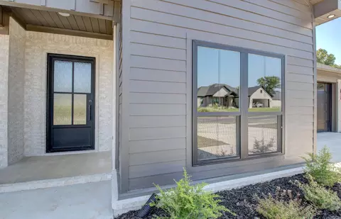 Exterior - 27 Ravell Rd, Cabot, AR 72023 photo 2 of 4