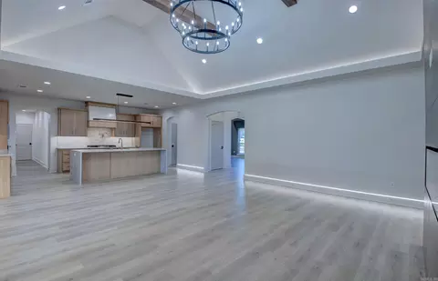 Living - 27 Ravell Rd, Cabot, AR 72023 photo 3 of 6