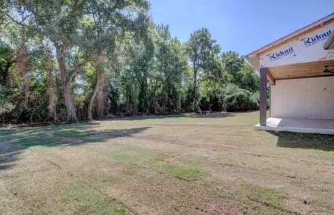Exterior - 27 Ravell Rd, Cabot, AR 72023 photo 3 of 4