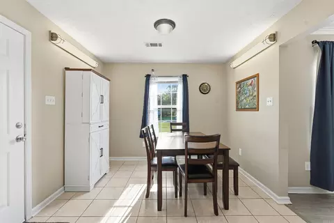 Dining - 15 Griffin St, Ward, AR 72176 photo 1 of 2