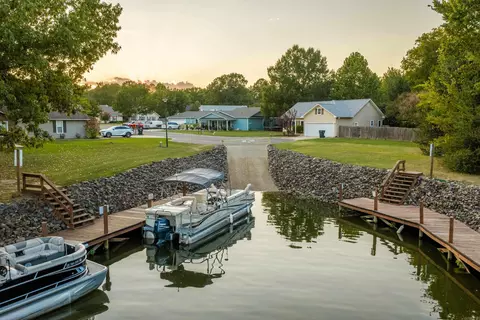 159 Wyatt Cv, Hot Springs, AR 71913