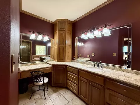 Bath - 2619 Sr 164 Hwy, Dover, AR 72837 photo 1 of 5