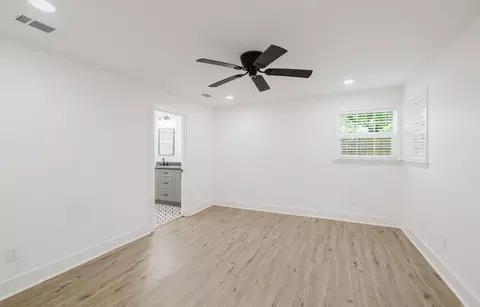 Bedroom - 213 E Narroway, Benton, AR 72015 photo 1 of 6