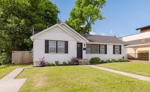 Exterior - 213 E Narroway, Benton, AR 72015 photo 3 of 8