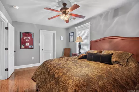 Bedroom - 7017 Worth Ave, Benton, AR 72019 photo 4 of 7