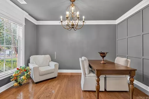 Dining - 7017 Worth Ave, Benton, AR 72019 photo 1 of 4