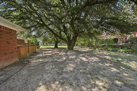 Exterior - 3009 Willow Run Dr, Conway, AR 72032 photo 4 of 5