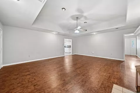 Living - 3009 Willow Run Dr, Conway, AR 72032 photo 6 of 6