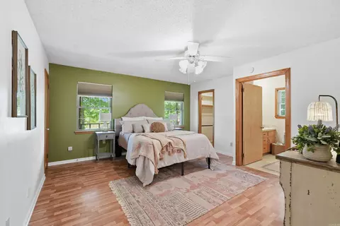 Bedroom - 4401 Peeler Bend Rd, Benton, AR 72019 photo 4 of 5