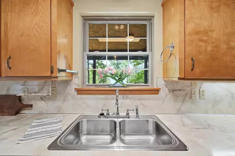 Kitchen - 4401 Peeler Bend Rd, Benton, AR 72019 photo 5 of 6