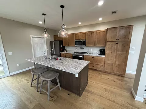 Kitchen - 61 Sowbug Cir, Cotter, AR 72626 photo 1 of 2