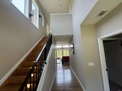 Entry Way - 61 Sowbug Cir, Cotter, AR 72626 photo 2 of 6