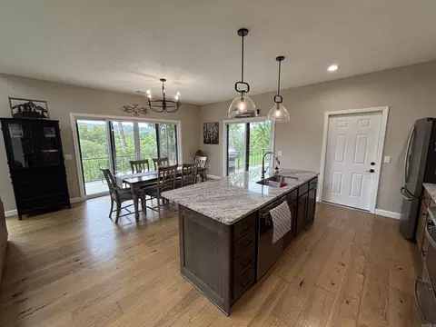 Kitchen - 61 Sowbug Cir, Cotter, AR 72626 photo 2 of 2