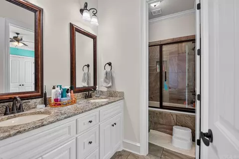 Bath - 6570 Westminster, Benton, AR 72019 photo 3 of 4