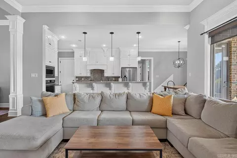 Living - 6570 Westminster, Benton, AR 72019 photo 1 of 2