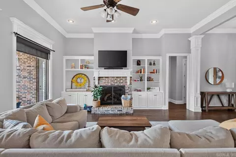 Living - 6570 Westminster, Benton, AR 72019 photo 2 of 2